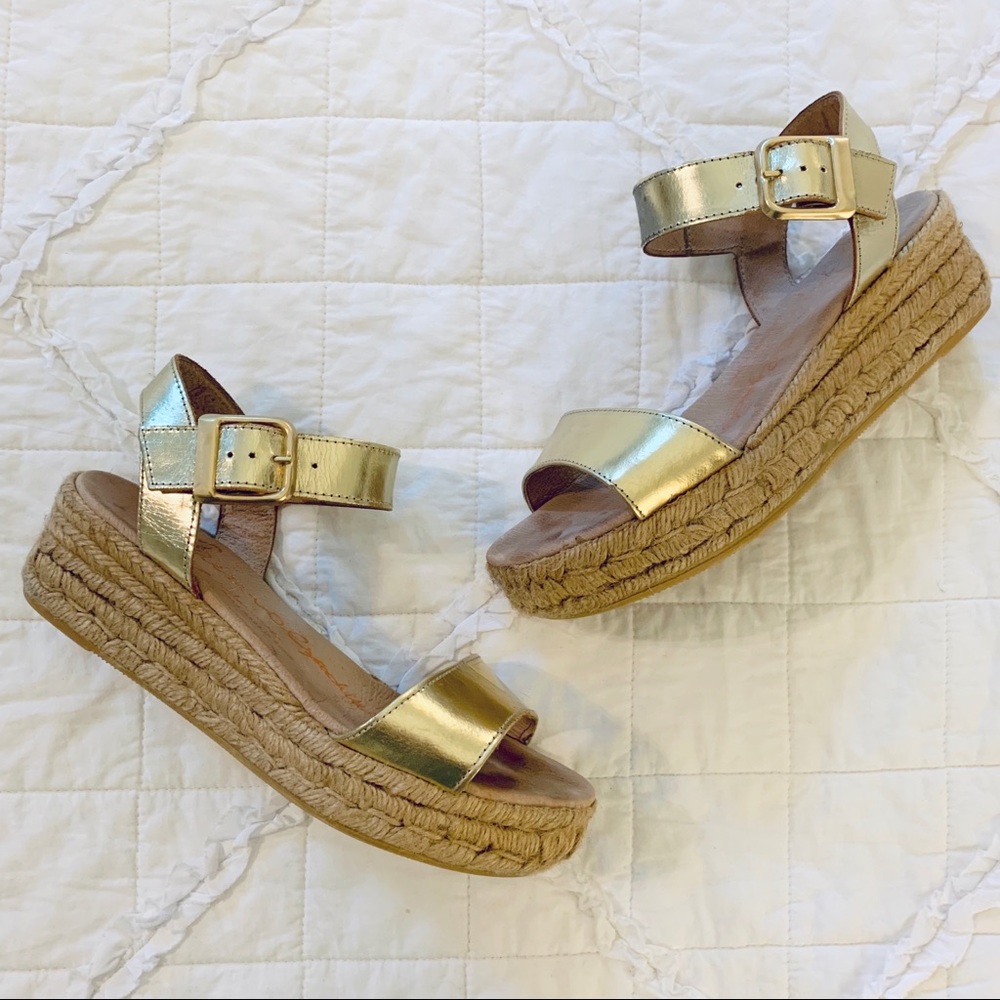 Gold Flatform Espadrilles